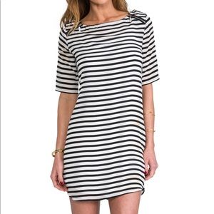 Trendy Ella moss silk tunic
